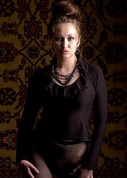 Aneli A image 1 of 3